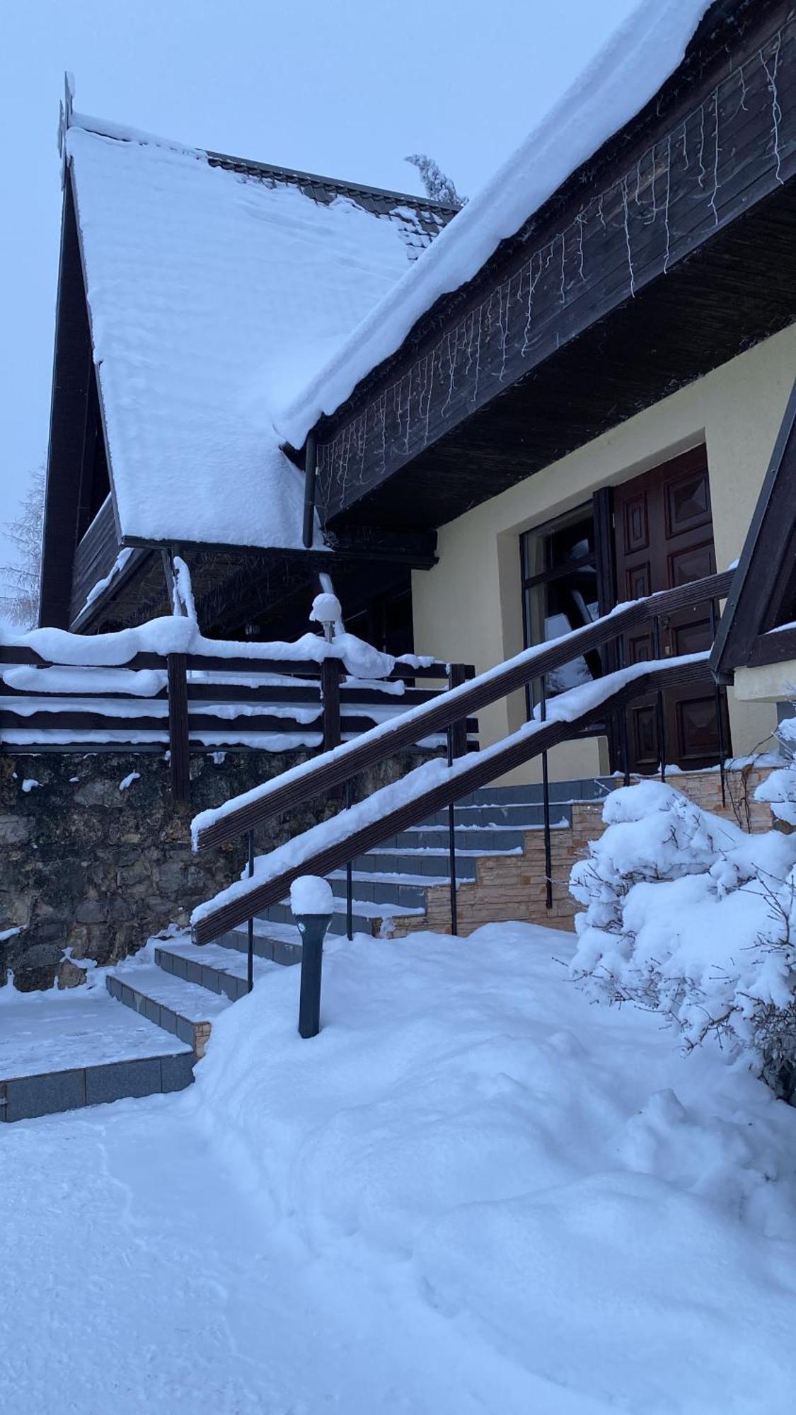 Silmaci Hotell Launkalne Exteriör bild